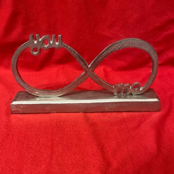 Silver Infinity Sign Decor - Picture 1 of 3